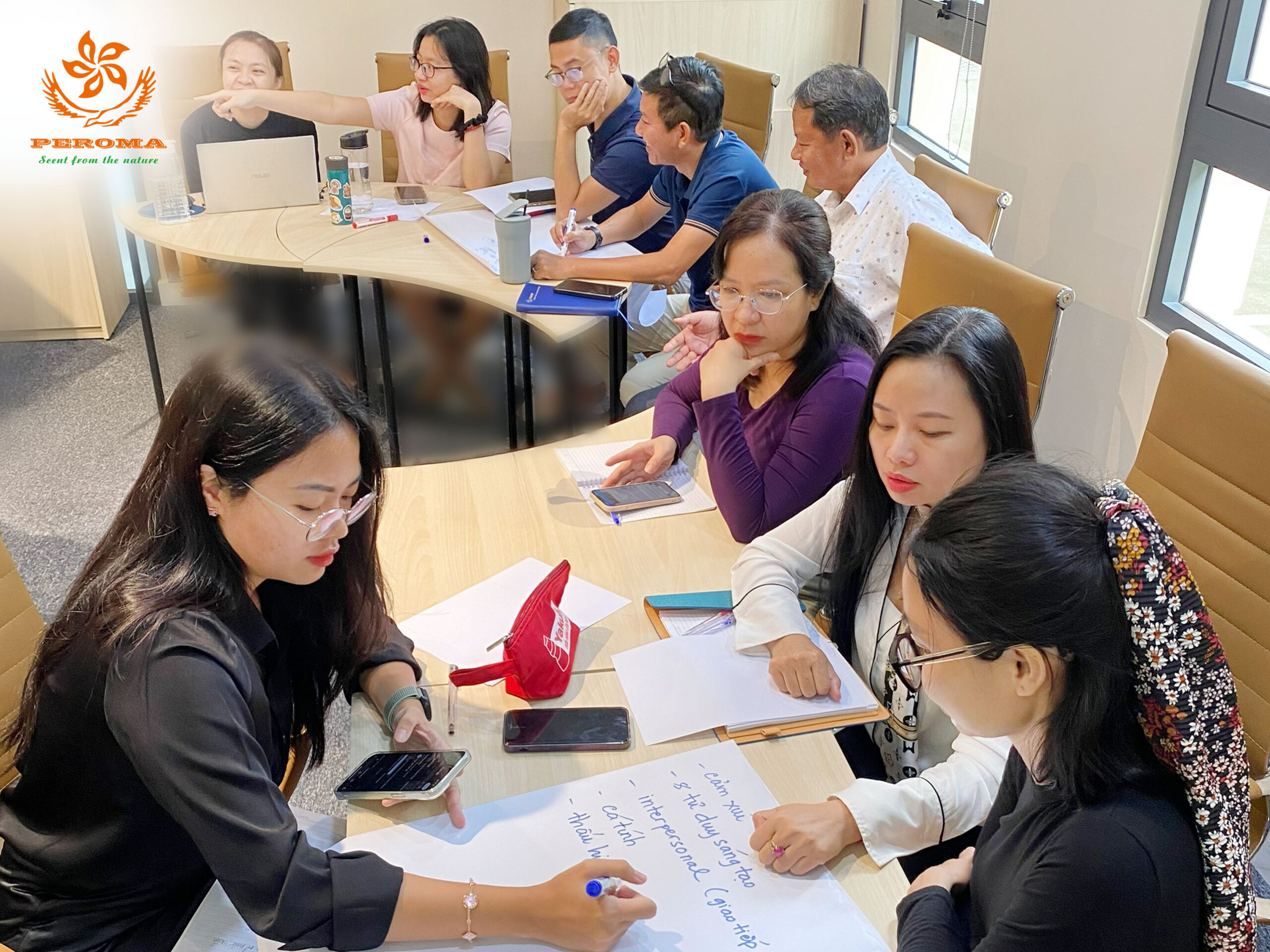 Một số hình ảnh thảo luận sôi nổi trong buổi workshop