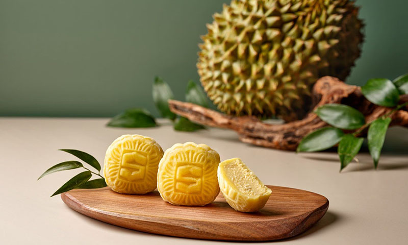 Hương bánh trung thu sầu riêng giúp tạo nên những sản phẩm thơm ngon và độc đáo